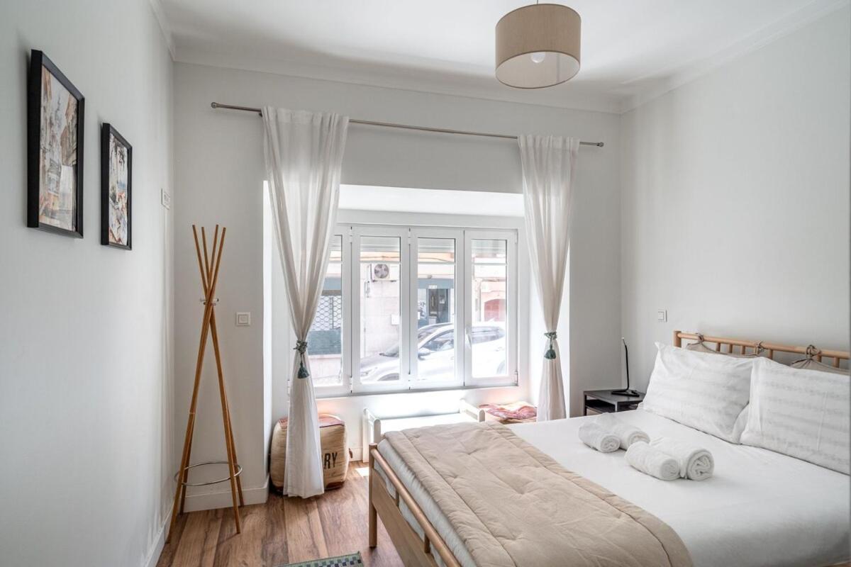Apartment T2 With Ac And Patio Near Av Da Liberdade